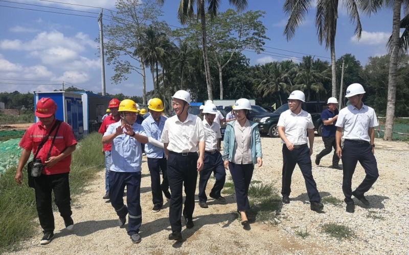省水务厅厅长王强检查指导天角潭水利枢纽工程建设