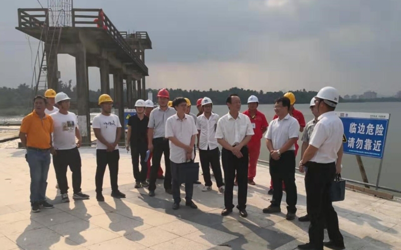 省水务厅王强厅长赴松涛等十座水库除险加固工程、 红岭灌区工程现场 检查指导事情