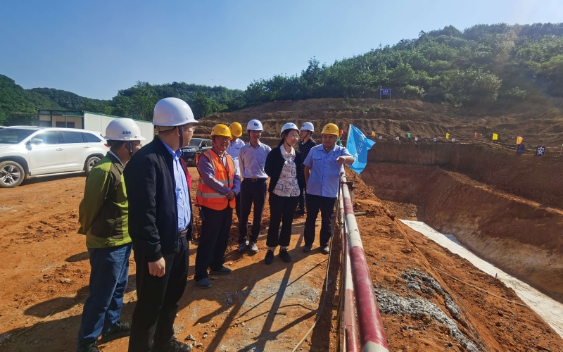 捉住有利时机  加速工程建设 70net永乐高集团总司理姜霞赴天角潭水利枢纽工程检查指导事情