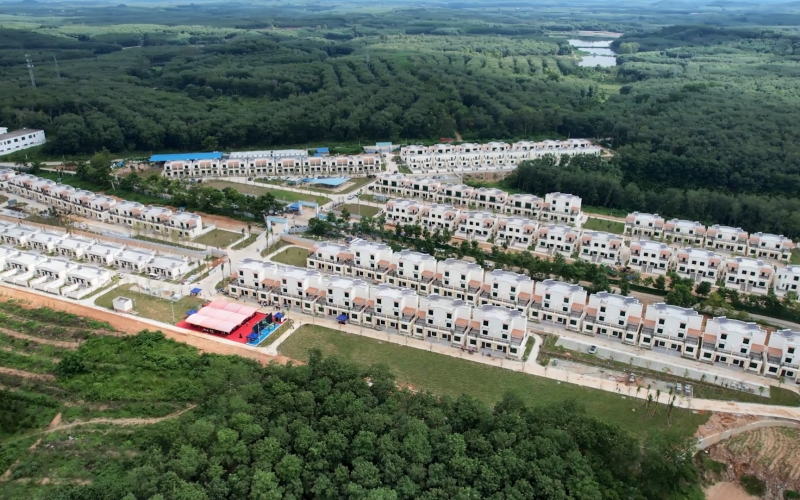以赛促效丨迈湾水利枢纽工程西达农场南大队移民安顿点启动签约